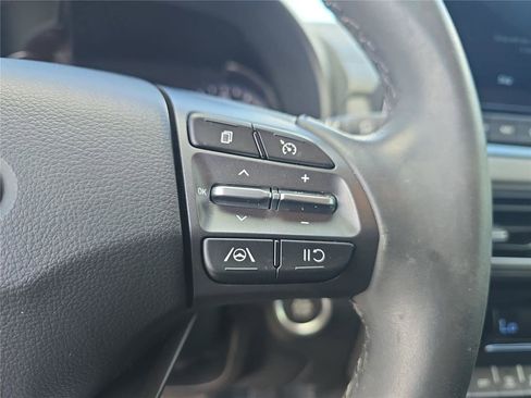 Used 2023 Hyundai Kona SEL w/ Convenience Package FWD image 31