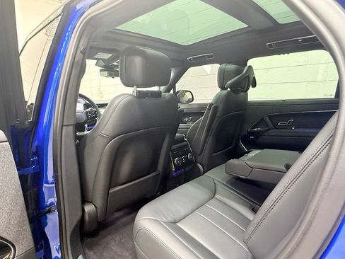Used 2025 Land Rover Range Rover Sport Autobiography AWD/4WD image 44