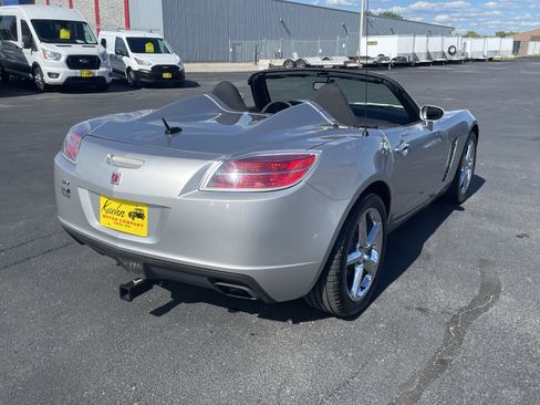 Used 2007 Saturn Sky RWD image 8