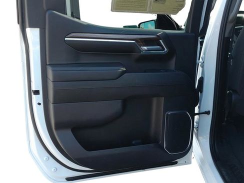 Used 2023 Chevrolet Silverado 1500 RST image 29