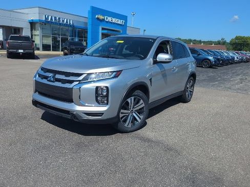 Used 2024 Mitsubishi Outlander Sport AWD image 3