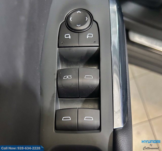 Used 2025 Chevrolet Traverse Z71 w/ Enhanced Driving Package AWD/4WD image 33