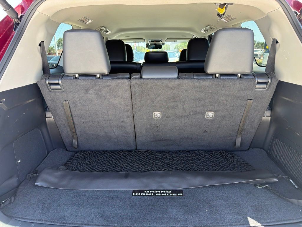Used 2024 Toyota Grand Highlander FWD image 46