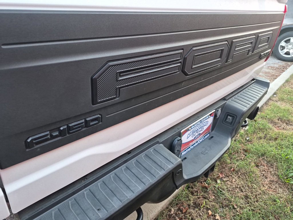 Certified 2025 Ford F150 Raptor w/ Equipment Group 803A Raptor R AWD/4WD image 17