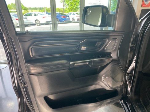Used 2019 RAM 1500 Limited AWD/4WD image 12