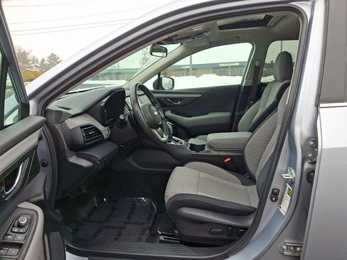 Used 2024 Subaru Outback Premium image 13