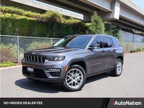 Used 2022 Jeep Grand Cherokee Limited AWD/4WD image 1