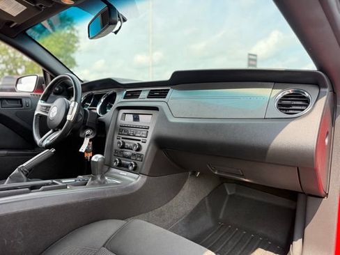 Used 2014 Ford Mustang Coupe w/ V6 Performance Package RWD image 13