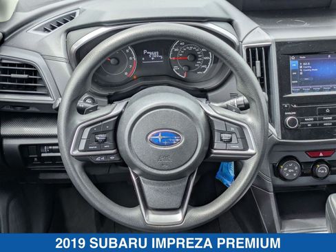 Used 2019 Subaru Impreza 2.0i Premium AWD/4WD image 16