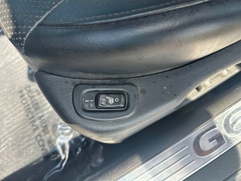 Used 2007 Pontiac G6 GT w/ Sport Package FWD image 10