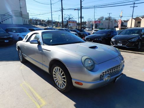 Used 2004 Ford Thunderbird image 1