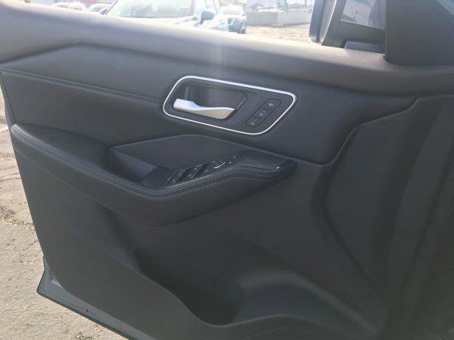 Used 2021 Nissan Rogue SL FWD image 13