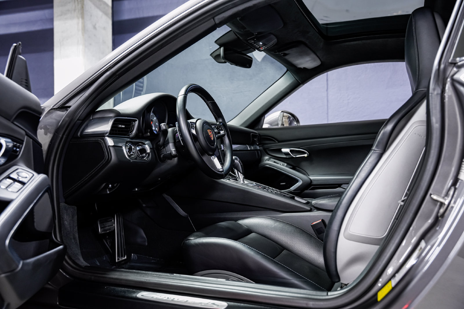 Used 2019 Porsche 911 Carrera 4S AWD/4WD image 21