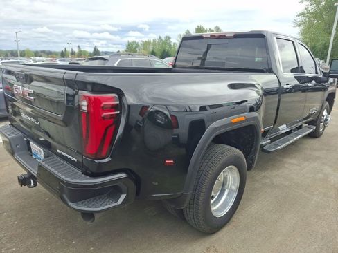 Used 2024 GMC Sierra 3500 Denali AWD/4WD image 6