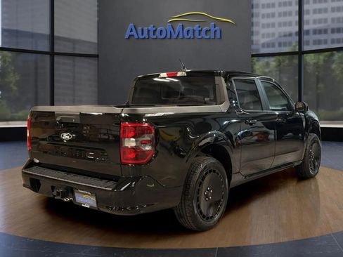 Used 2025 Ford Maverick Lobo image 11