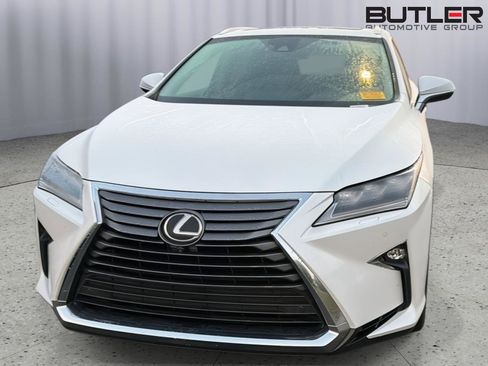 Used 2019 Lexus RX 350L Luxury w/ Cold Area Package (CT) AWD/4WD image 3