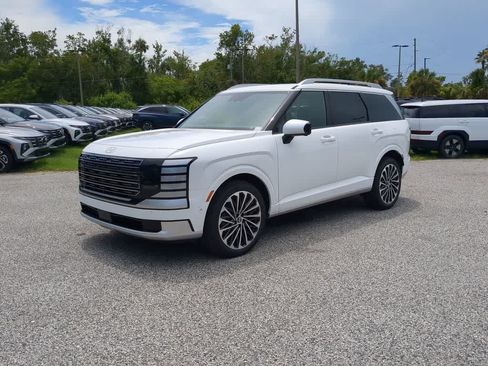New 2026 Hyundai Palisade Calligraphy FWD image 2