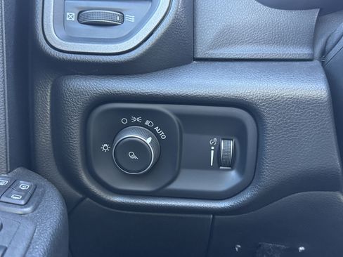 Used 2024 RAM 3500 Tradesman w/ Towing Technology Group image 31