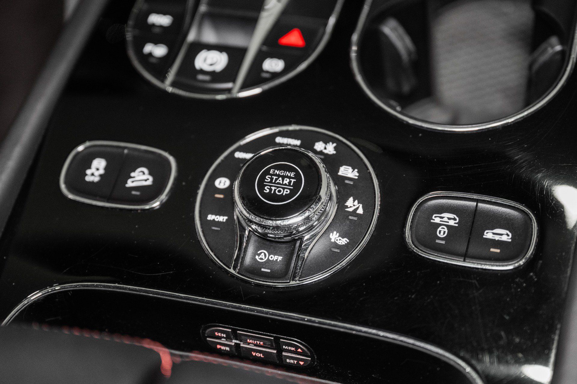 Used 2021 Bentley Bentayga Speed AWD/4WD image 36