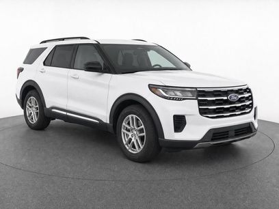 Used 2025 Ford Explorer Active