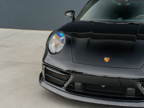 Used 2022 Porsche 911 Carrera 4 GTS w/ Premium Package AWD/4WD image 27