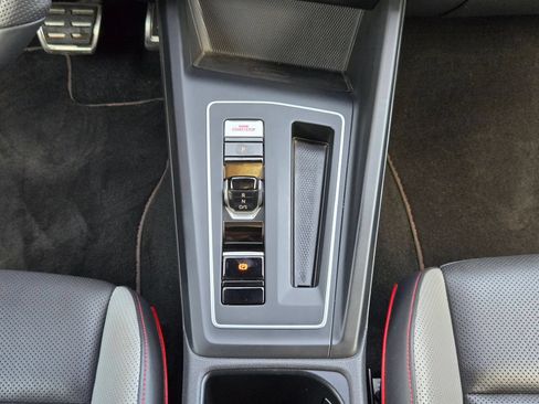 Used 2022 Volkswagen GTI SE FWD image 16