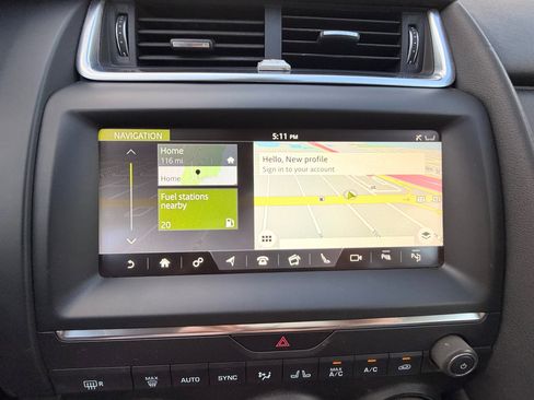 Used 2018 Jaguar E-PACE S image 18