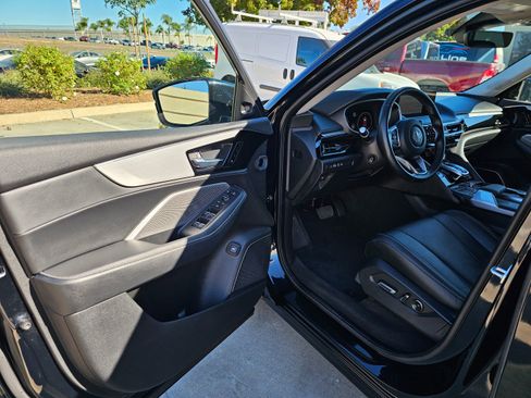 Used 2024 Acura MDX FWD w/ Technology Package image 11