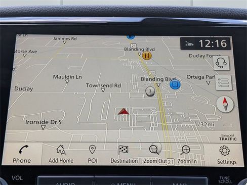 Used 2021 Nissan Titan PRO-4X w/ Pro-4x Convenience Package image 22