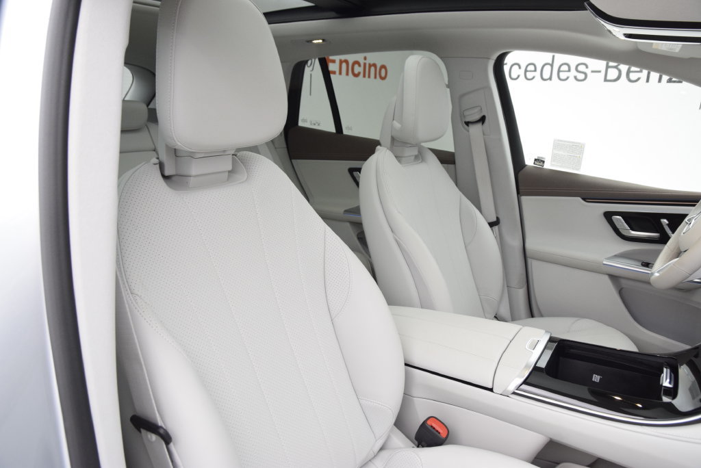 Certified 2023 Mercedes-Benz EQE 350+ SUV image 17