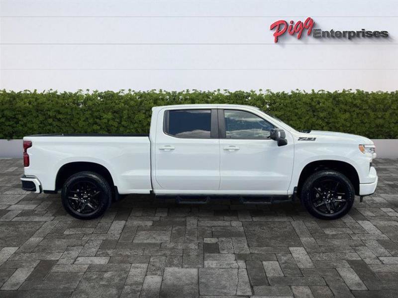 Used 2023 Chevrolet Silverado 1500 RST w/ Convenience Package II AWD/4WD image 8