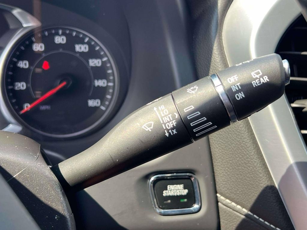 Used 2023 GMC Acadia SLT w/ Elevation Edition AWD/4WD image 27