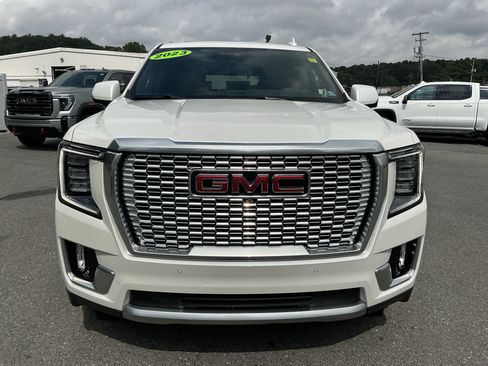 Used 2023 GMC Yukon Denali w/ Denali Reserve Package AWD/4WD image 11
