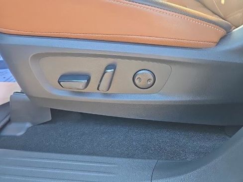 Certified 2024 Nissan Pathfinder Platinum w/ Cargo Package image 10