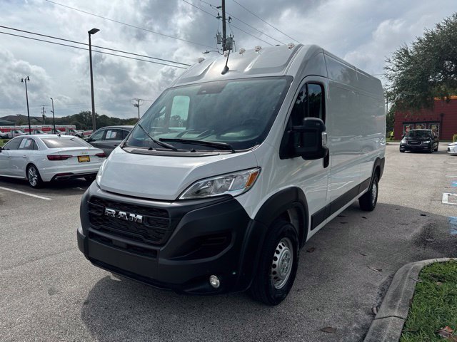 Used 2026 RAM ProMaster 2500 w/ Convenience Group FWD image 4