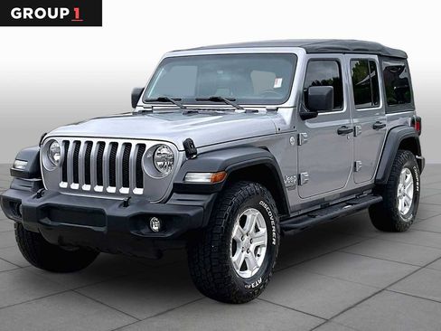 Used 2018 Jeep Wrangler Unlimited Sport S AWD/4WD image 1