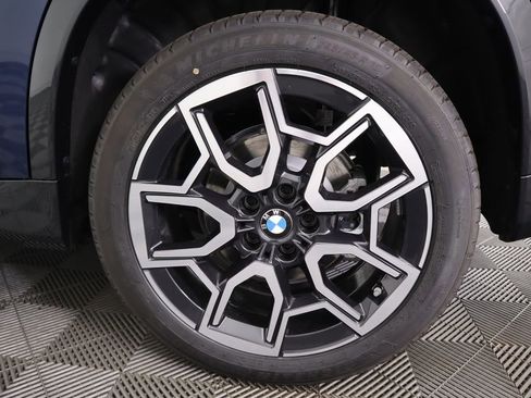 Used 2025 BMW X1 xDrive28i w/ Premium Package image 33