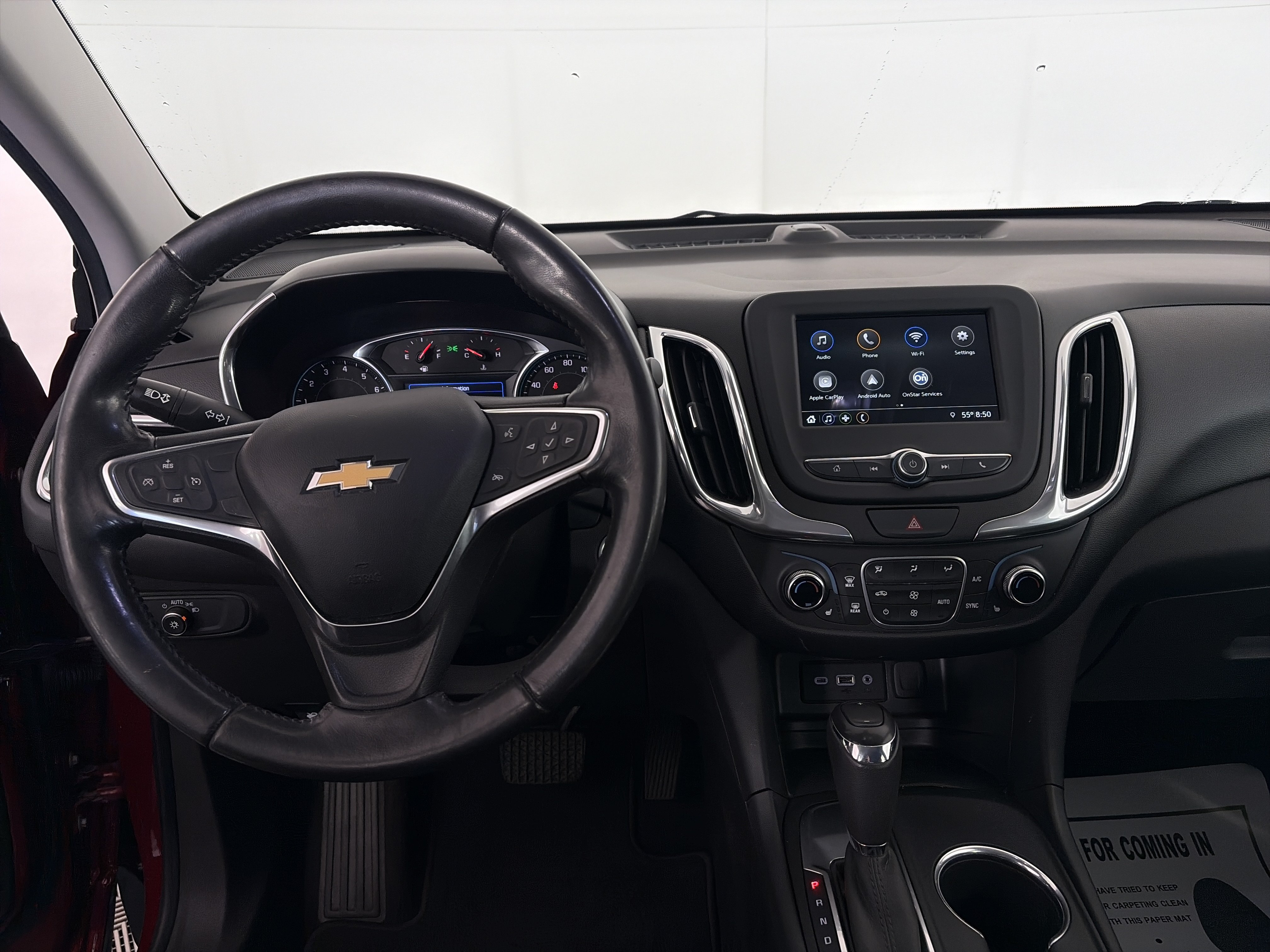 Used 2019 Chevrolet Equinox LT FWD image 3