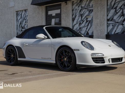 Used 2011 Porsche 911 Carrera GTS RWD image 19