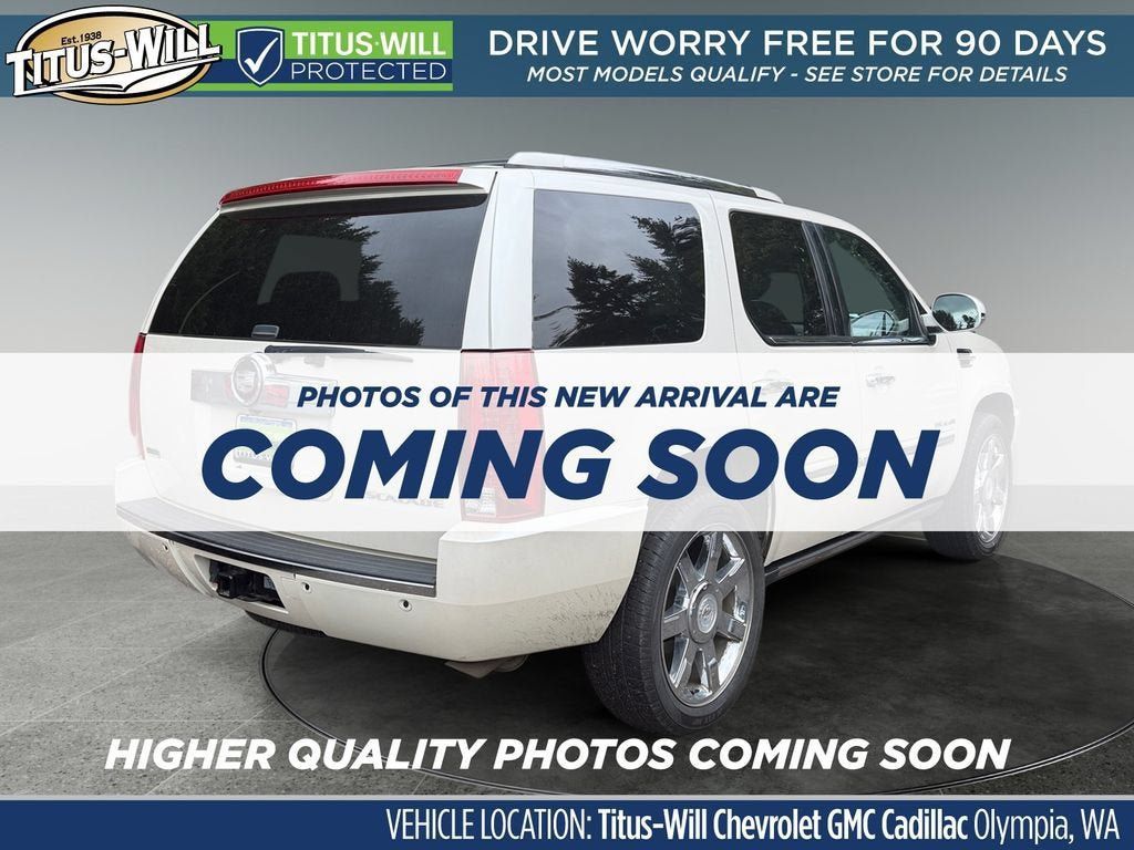 Used 2011 Cadillac Escalade Premium AWD/4WD image 3