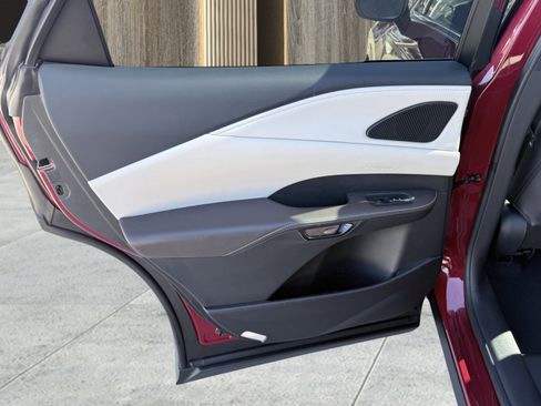 Used 2025 Lexus RX 350 Premium Plus w/ Convenience Package image 32