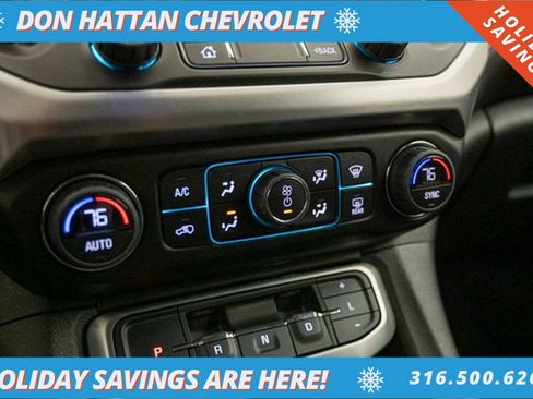 Used 2023 GMC Acadia SLE w/ Driver Convenience Package image 10