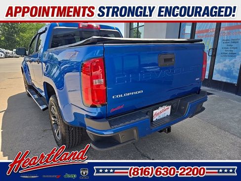 Used 2021 Chevrolet Colorado Z71 AWD/4WD image 9
