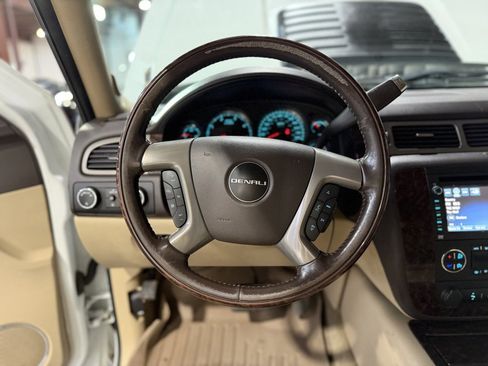 Used 2013 GMC Sierra 3500 Denali image 15