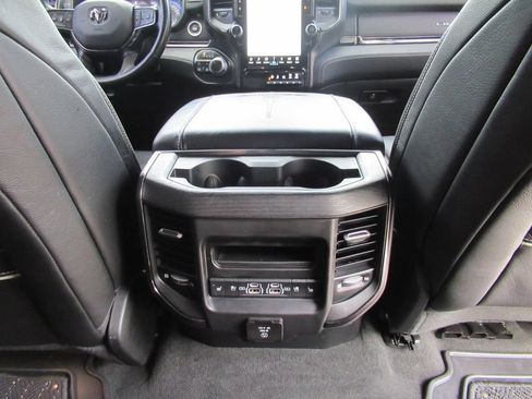 Used 2022 RAM 1500 Limited AWD/4WD image 34