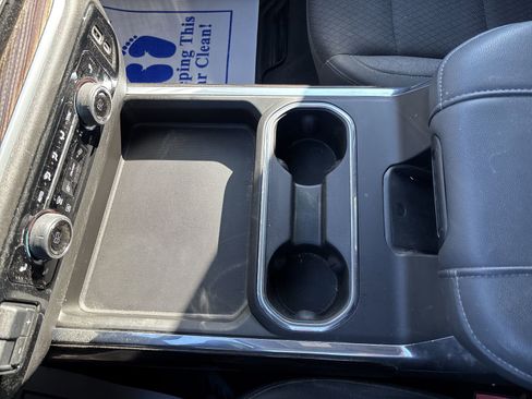 Used 2025 Chevrolet Silverado 3500 LT w/ Convenience Package image 20