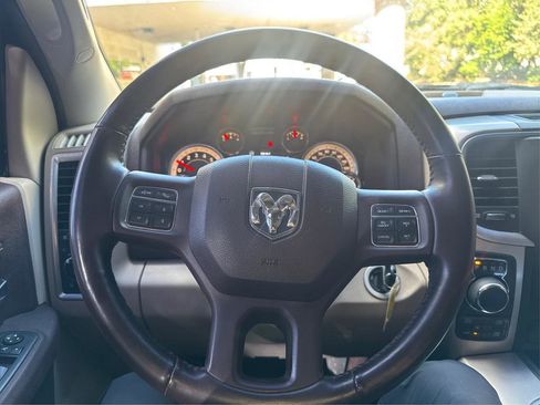 Used 2017 RAM 1500 Big Horn image 16