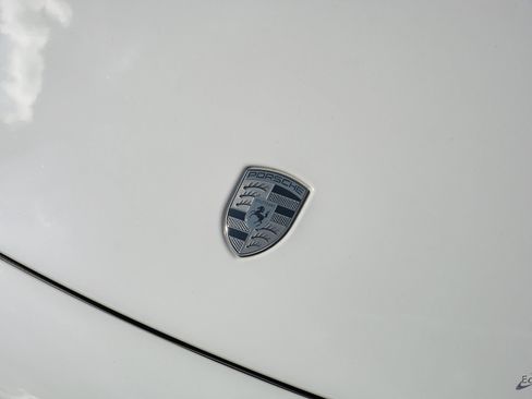 Used 2024 Porsche 911 Carrera GTS RWD image 31
