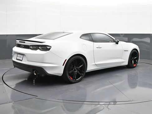 Certified 2023 Chevrolet Camaro LT w/ Redline Edition RWD image 5