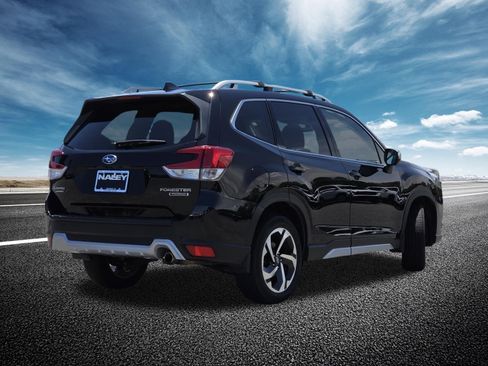 Used 2024 Subaru Forester Touring AWD/4WD image 18